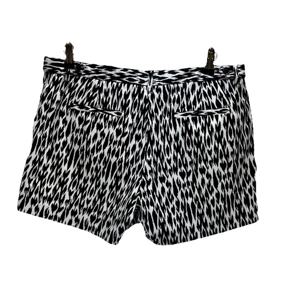 Laundry Shelli Segal Size‎ 10 Black & White Print Flat Front Shorts Cotton Blend - Picture 2 of 10